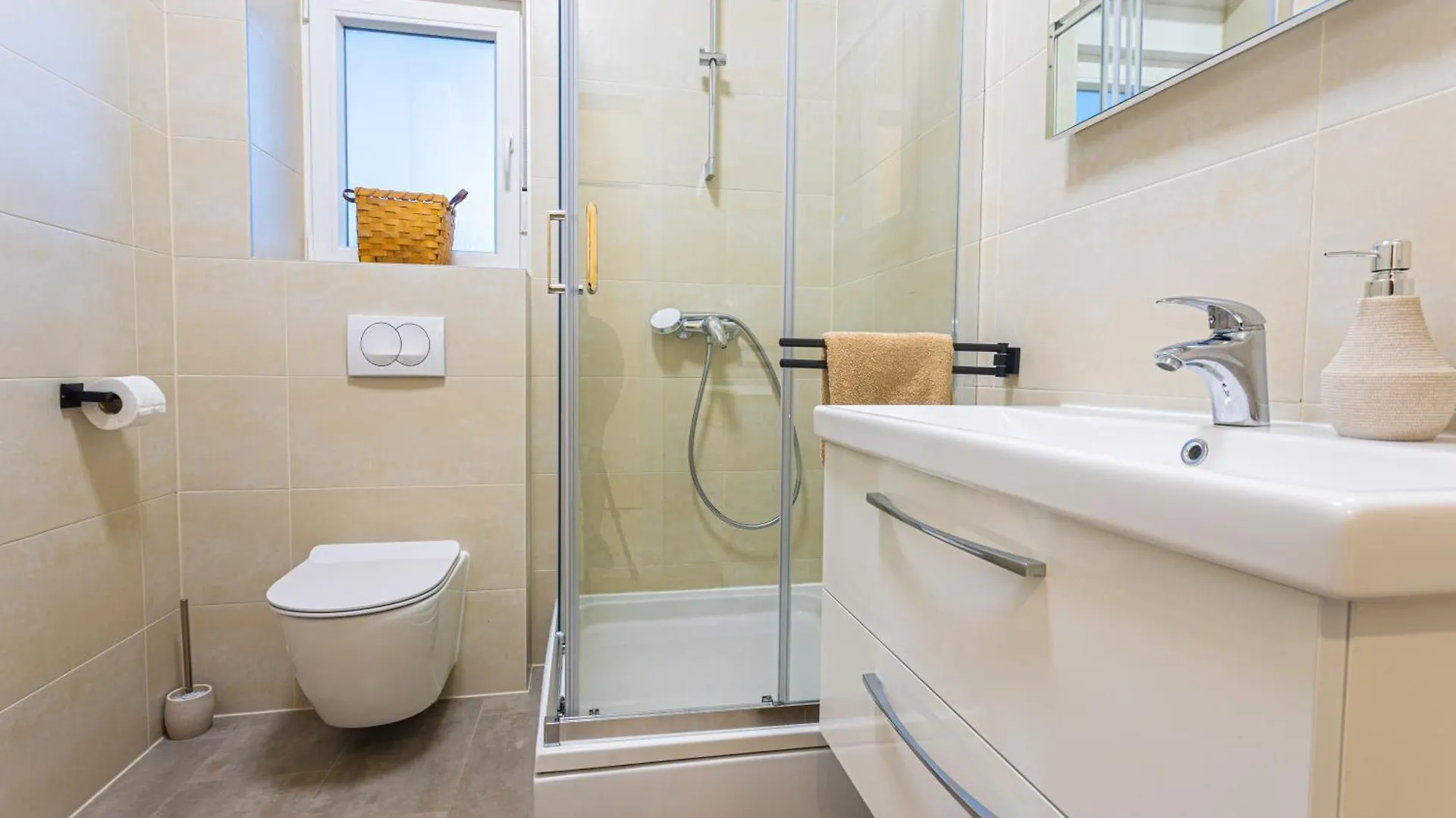 Luxury Poolside Oasis Split Apartment Trogir 0*,  Croatia